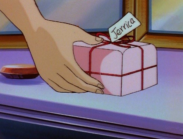 Oh what is this, a liiiiiiittle package